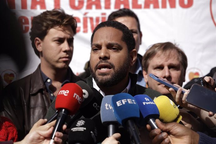 Archivo - El secretario general de VOX y líder del partido en el Parlament, Ignacio Garriga.