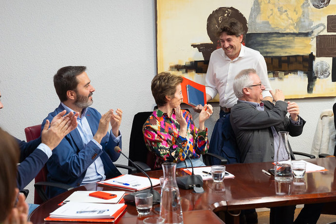 El secretario general del PSE-EE, Eneko Andueza, antes de la reunión de la ComisiónEjecutiva del partido