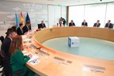 Foto: Rueda sitúa bajo su dirección a los delegados territoriales y renueva los de A Coruña y Ourense