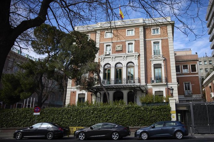 Archivo - Fachada principal de la sede del Ministerio del Interior (MIR), en el barrio de Almagro, a 12 de marzo de 2023, en Madrid (España). 