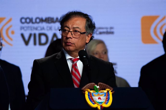 Archivo - February 8, 2024, Bogota, Cundinamarca, Colombia: Colombian president Gustavo Petro speaks during a press conference, after a meeting with the United Nations Security Council regarding the advancements made on Colombia's 2016 peace process and t