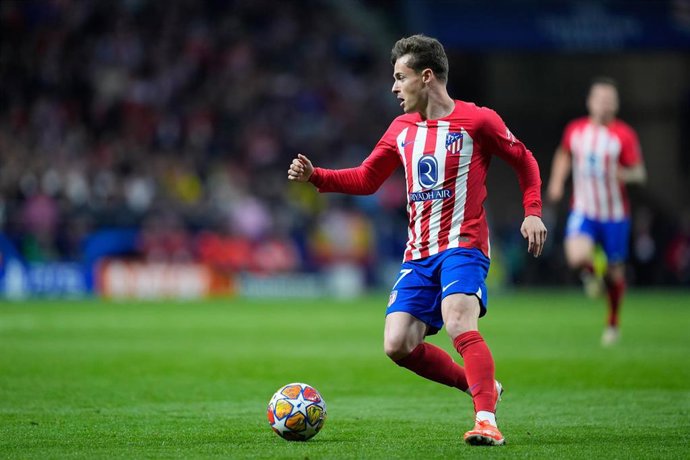 Rodrigo Riquelme durante un partido del Atlético de Madrid