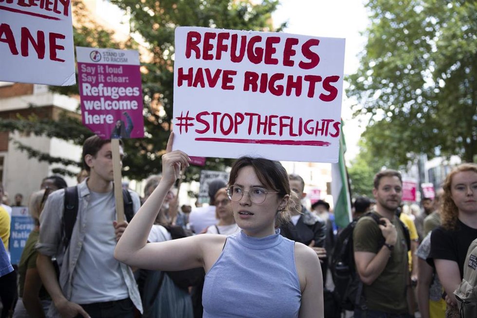 Archivo - Manifestación en la capital de Reino Unido, Londres, contra el proyecto de ley para deportar a Ruanda a solicitantes de asilo llegados al país (archivo)