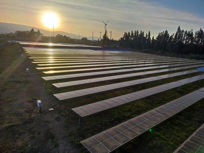 Archivo - Planta solar de Enerside en Chile.