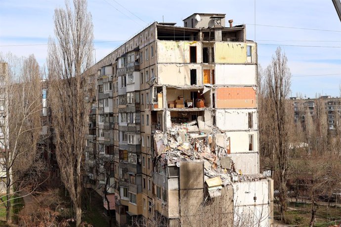 March 27, 2024, Odesa, Ukraine: ODESA, UKRAINE - MARCH 27, 2024 - Work has begun to dismantle part of the section of a 9-story residential building on Dobrovolskoho Avenue, hit by a Russian drone on March 2, Odesa, southern Ukraine.