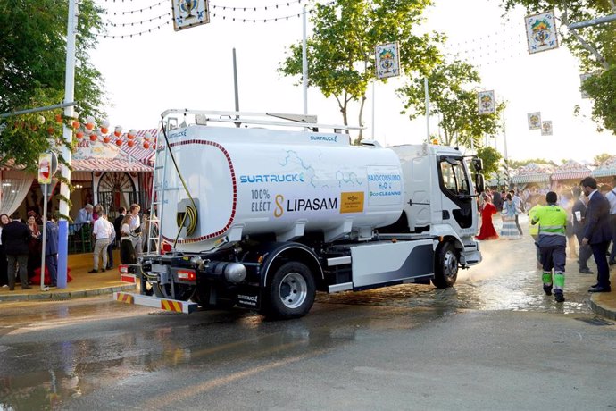 La sevillana Surtruck lleva sus equipos de limpieza con tecnología Eco-Cleaning de bajo consumo de agua a Tecma 24.