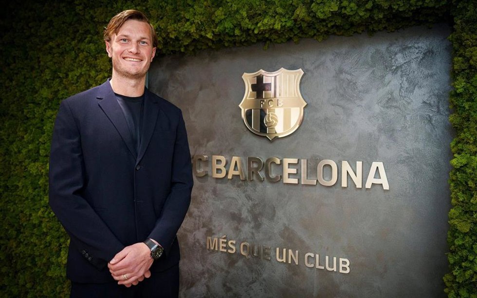 El Bara de balonmano renueva al lateral Jonathan Carlsbogard hasta 2028