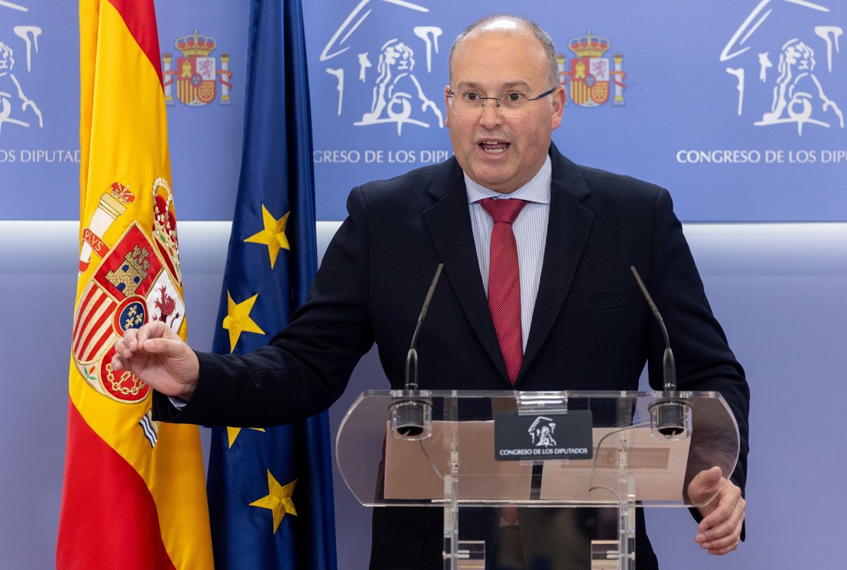 El PP critica que Sánchez no cuente con las CCAA ante la presión ...