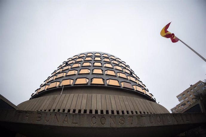 Archivo - Fachada del Tribunal Constitucional el día que se rinde homenaje a Francisco Tomás Valiente, a 14 de febrero de 2024, en Madrid (España). Durante el encuentro, se ha celebrado el XXVIII aniversario del asesinato del presidente emérito del Tribun