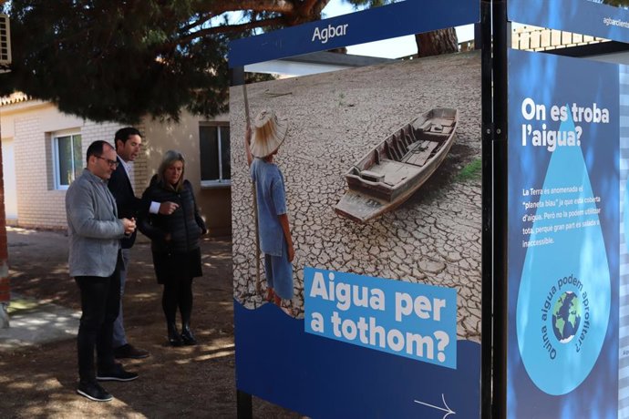 La exposición itinerante 'Operación Agua' de Agbar