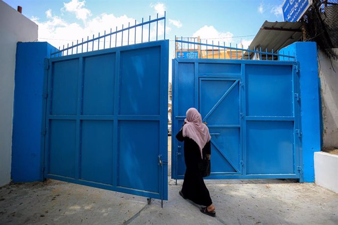 Archivo - May 18, 2021: Rafah, Gaza Strip, Palestinian Territories. 18 May 2021: Displaced Palestinian families have taken refuge in UNRWA-run schools, fearing Israeli attacks on their homes on the east of Rafah. According to the UN, nearly 60,000 Palesti