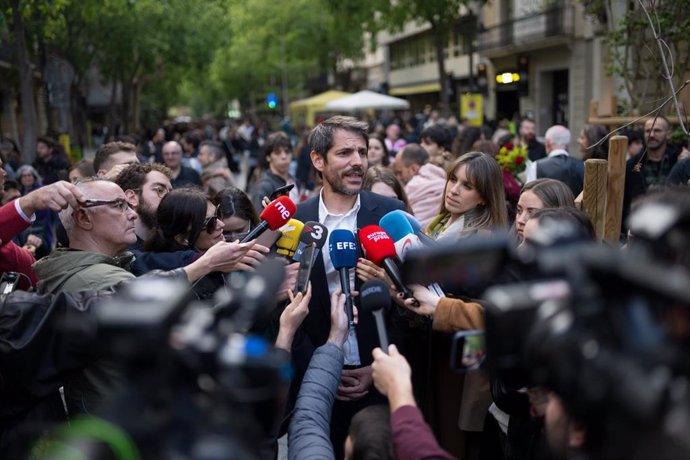 El ministro de Cultura, Ernest Urtasun, en declaraciones por Sant Jordi