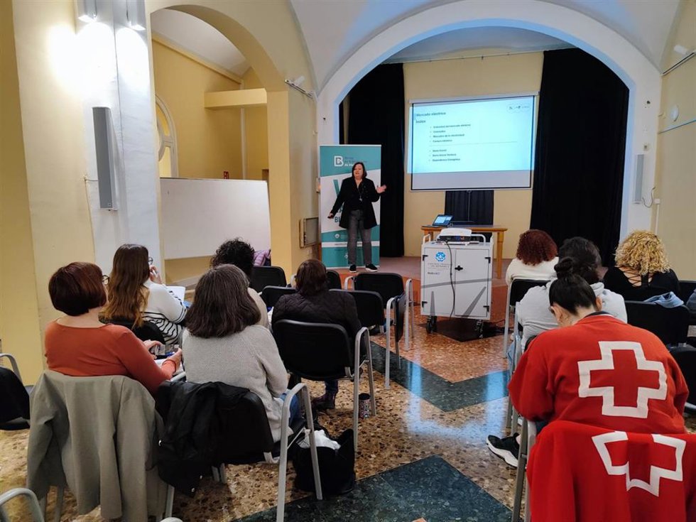 Taller de pobreza energética dirigido a profesionales de entidades sociales