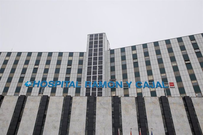 Archivo - Fachada del Hospital Ramón y Cajal, a 4 de enero de 2024, en Madrid (España). 