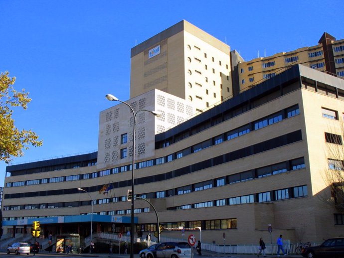 Archivo - Hospital Clinico Universitario Lozano Blesa de Zaragoza.