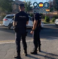 A prisión dos detenidos tras usar una pistola y un spray de pimienta para robar a sus víctimas en Granada