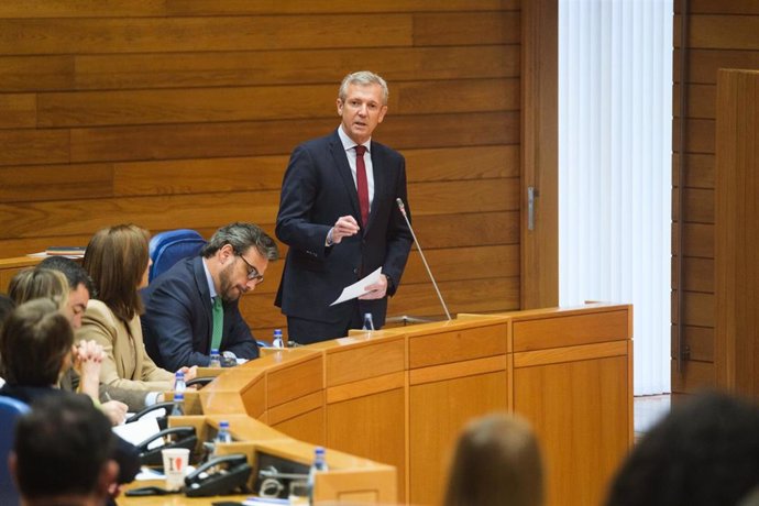 El presidente de la Xunta, Alfonso Rueda, en la sesión de control