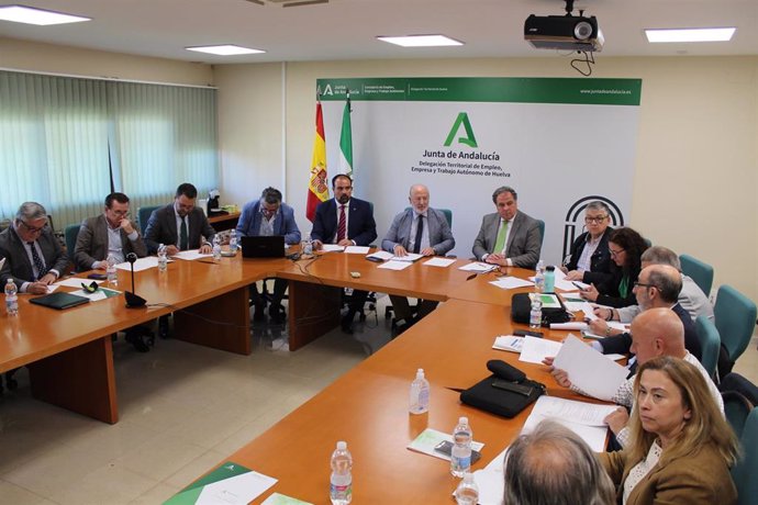 El Consejo Andaluz de Relaciones Laborales (CARL)  ha celebrado este miércoles en Huelva su Comisión Permanente ampliada.