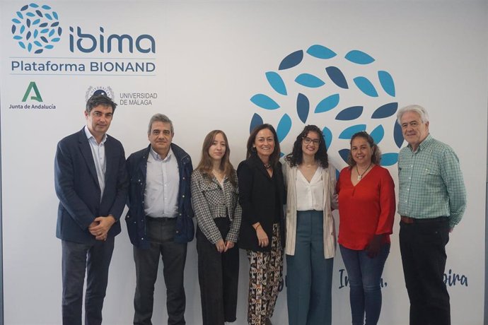 Ibima Plataforma Bionand y Farmaindustria fomentan el conocimiento de la investigación biomédica en jóvenes y el despertar de vocaciones científicas