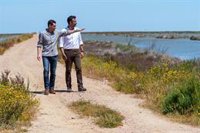 Moreno: "La gestión pública de Veta la Palma garantiza el futuro y la biodiversidad del Parque de Doñana"