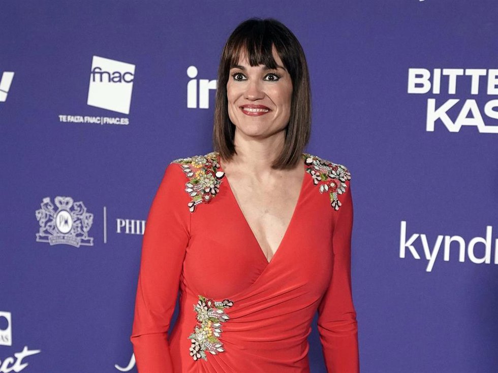 Archivo - La periodista Irene Villa posa durante el photocall previo a la gala de Las Top 100 Mujeres Líderes de España, en el Teatro Real de Madrid, a 28 de enero de 2024, en Madrid (España).