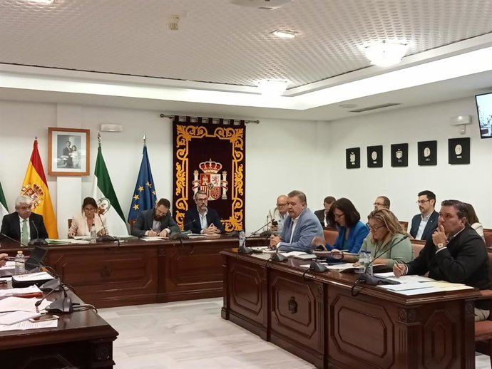 El Pleno ordinario del Ayuntamiento de Mijas (Málaga).