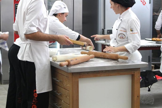 Archivo - Arxiu - Alumnes de FP