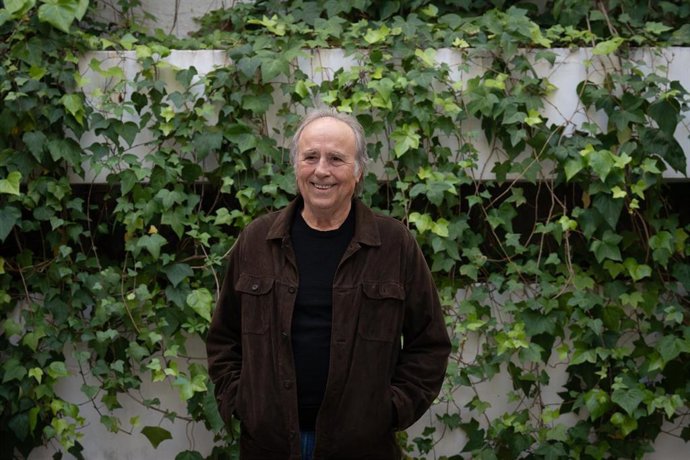 Joan Manuel Serrat en un acto en la sede de Sgae de Catalunya el 24 de abril