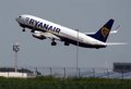 Ryanair cancela más de 300 vuelos por la huelga de control aéreo de Francia