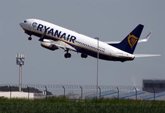 Foto: Ryanair cancela más de 300 vuelos por la huelga de control aéreo de Francia