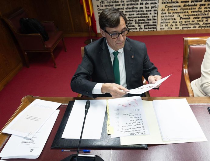 El exministro de Sanidad y líder del PSC, Salvador Illa, en el Senado 