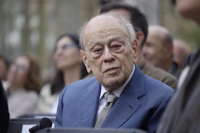 El expresidente de la Generalitat Jordi Pujol, durante el acto de celebración del 40 aniversario del Síndic de Greuges de Catalunya, en el Parc de Ciutadella