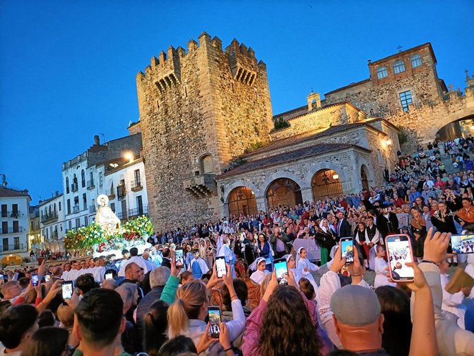 Virgen de la Montaña en la Plaza Mayor