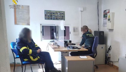 La Guardia Civil detiene a una empleada de una empresa de reparto postal por robo de material tecnológico