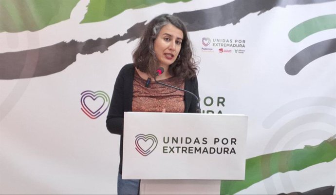 La portavoz de Unidas por Extremadura, Irene de Miguel, en una imagen de archivo