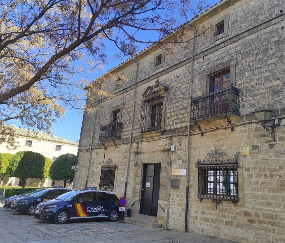Archivo - La operación sha sido conjunta entre la Comisaría de la Policía Nacional en Úbeda y la de Linares