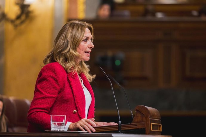 Archivo - La diputada de Vox en el Congreso por Sevilla, Reyes Romero, en una intervención en la Cámara Baja.