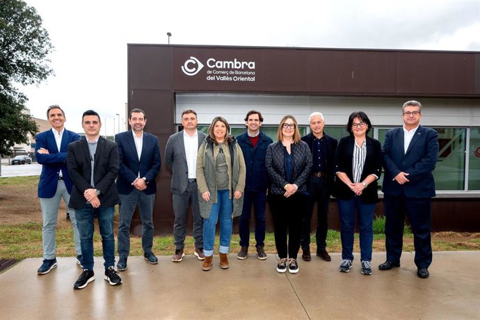 Archivo - Los miembros del Consejo territorial del Vallès Oriental (Barcelona) de la Cámara de Barcelona.