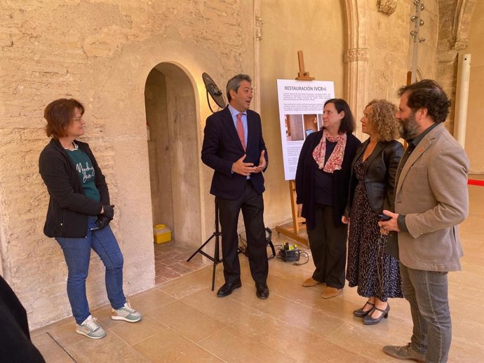 Barrera en una visita al antiguo Convento del Carmen