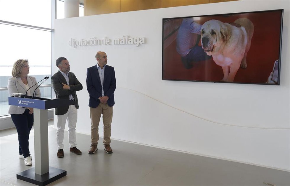 Presentación de la Feria del Perro de Archidona que se celebra del 3 al 5 de mayo.
