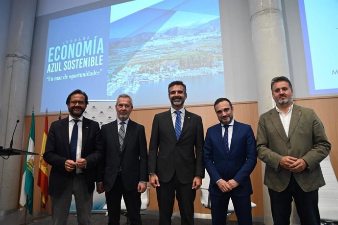 Asistentes a la jornada sobre Economía Azul Sostenible en la Costa de Granada 'Un mar de oportunidades'.
