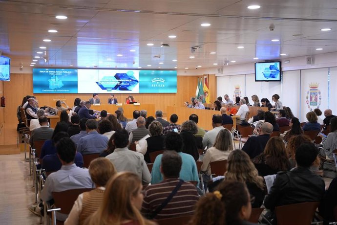 Jornada formativa 'Contratación y Gobernanza Electrónicas' organizada por el Área de Empleado/a Público y la Sociedad de Informática Provincial de Diputación