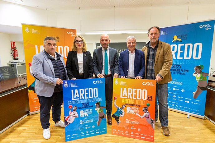 Presentación del Arena Handball Tour de Balonmano Playa y Campeonato de España de Balonmano Playa Laredo 2025