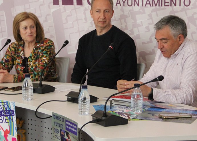 Presentación del  programa 'Tan bien de noche'.