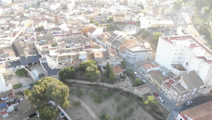 Ús de dron a Xiva per a detectar excrements de gos al carrer