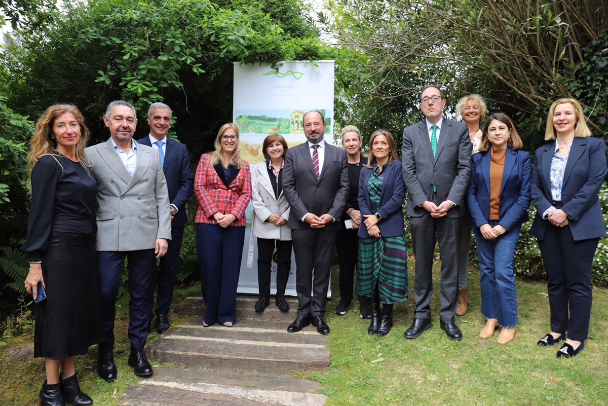 Galicia, Euskadi, Asturias y Cantabria estrechan lazos para promocionarse conjuntamente como destinos  verdes 