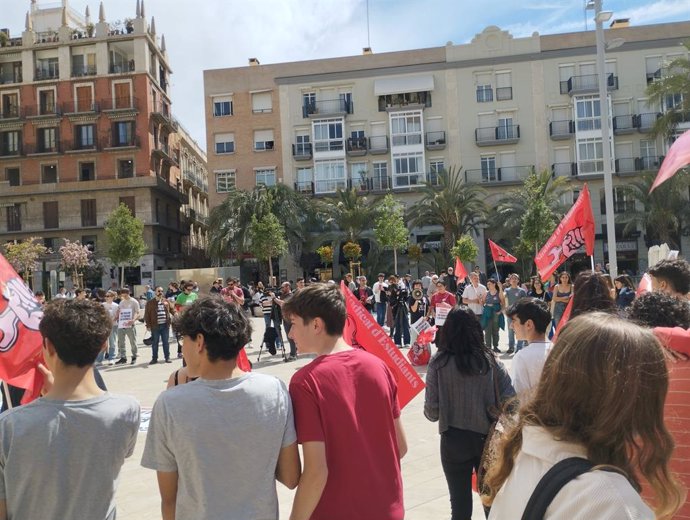 Imatge de la concentració d'estudiants a València