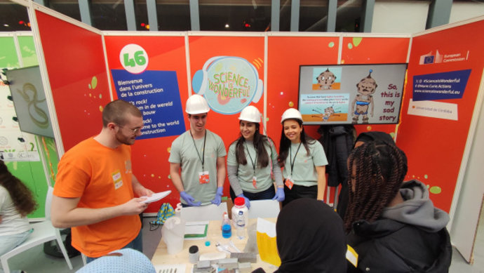 Imagen del estand de la UCO en el evento Science is Wonderful!, organizado en Bruselas.