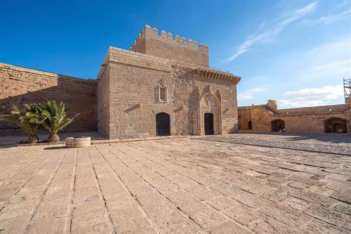 Archivo - Torre del Homenaje, en el tercer recinto del Conjunto Monumental de La Alcazaba de Almería.