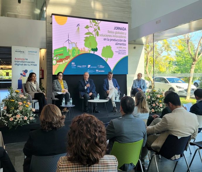 Inauguración del encuentro en el Parque Tecnológico de Córdoba.